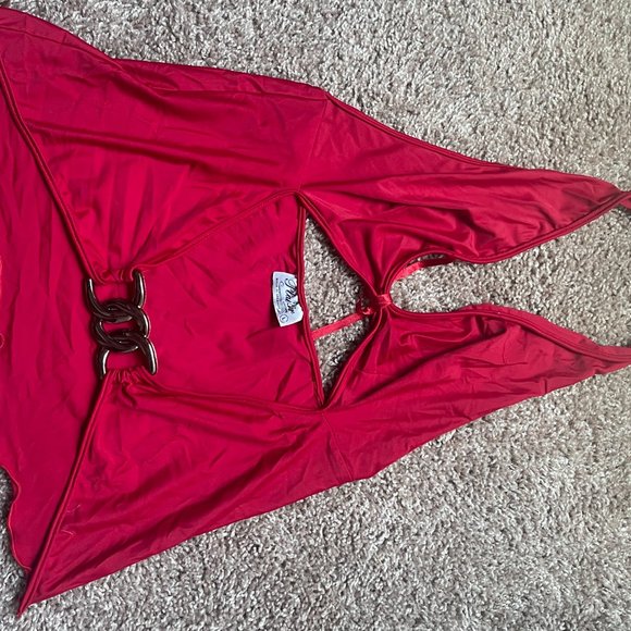 Red Set - Picture 6 of 6